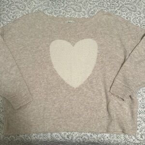 American Eagle Outfitters Beige Heart Sweater